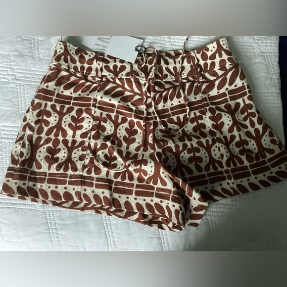 Zara Tribal Shorts linen/viscose blend sz Small patterned rust cream - Picture 8 of 8